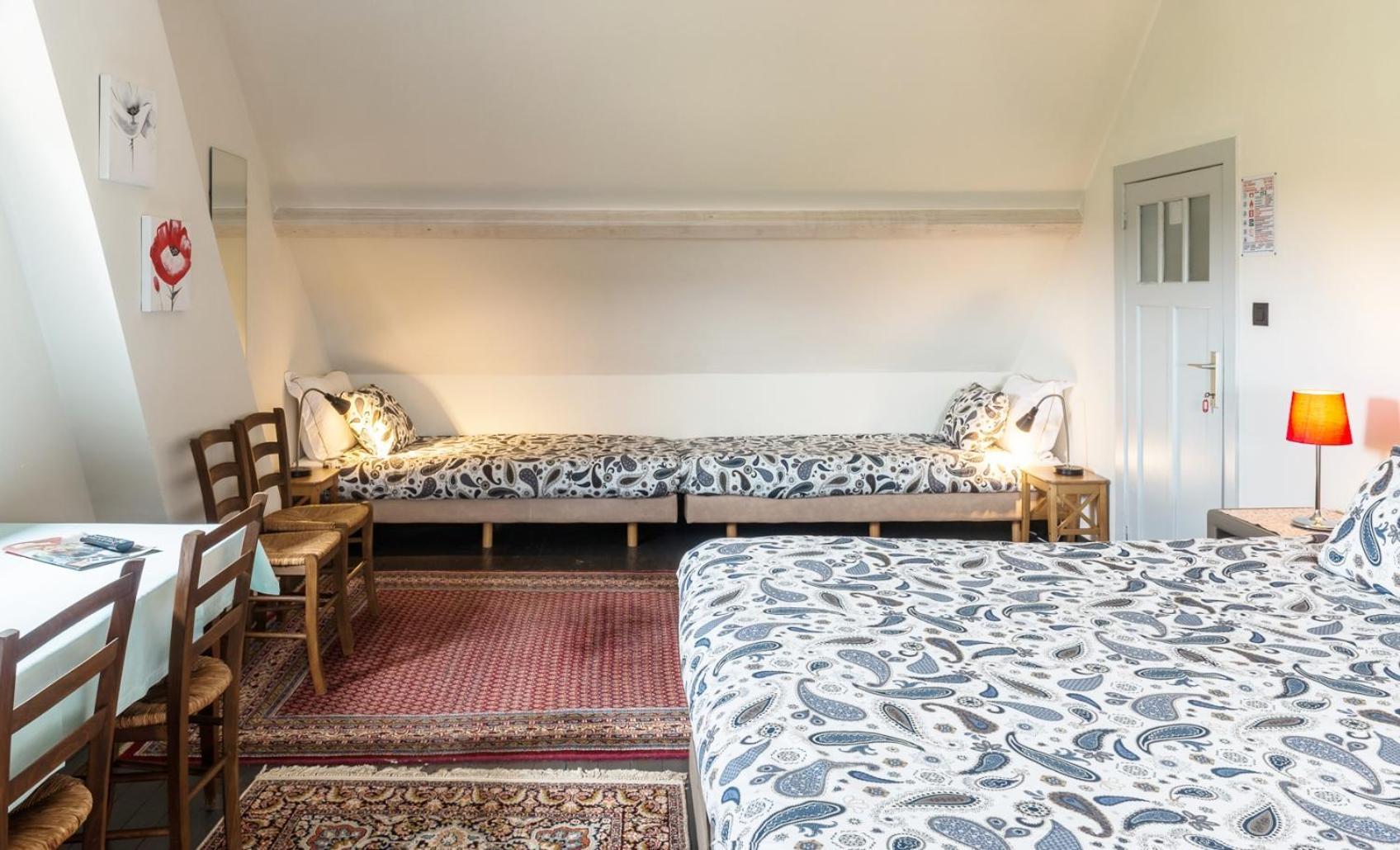 De Perenboom Hotell Belsele Rum bild