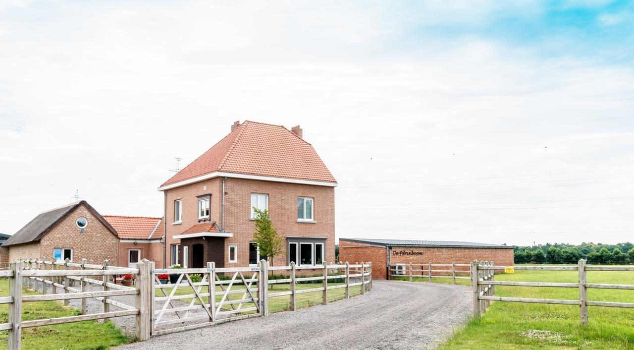 De Perenboom Hotell Belsele Exteriör bild