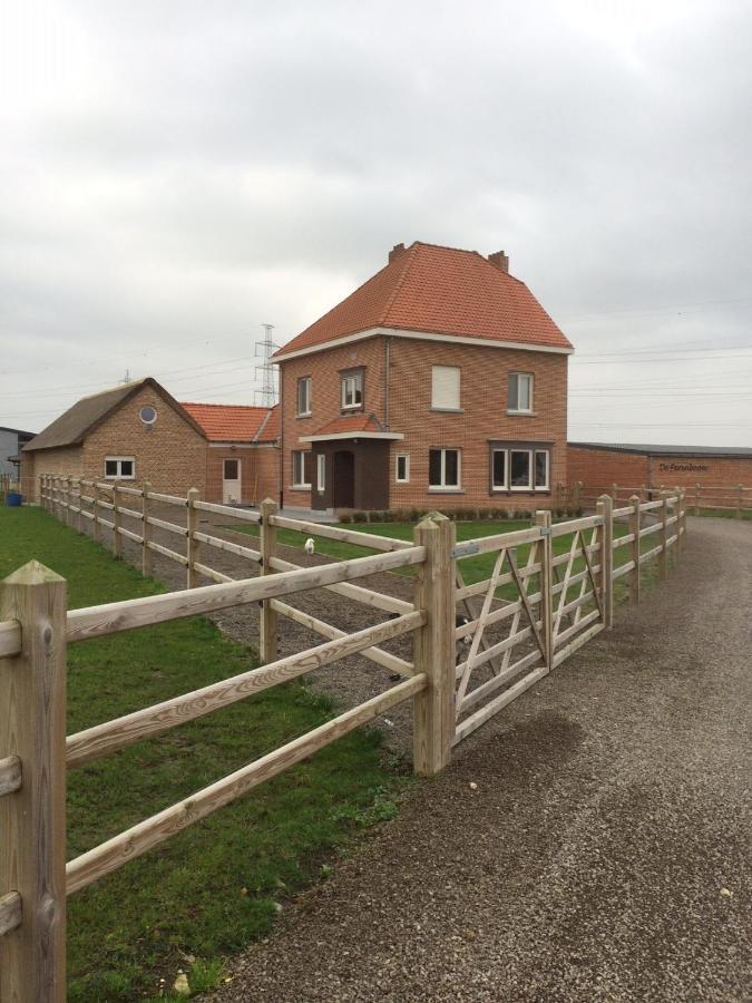 De Perenboom Hotell Belsele Exteriör bild